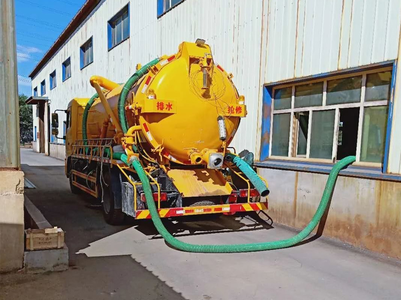 栖霞厂区化粪池清理